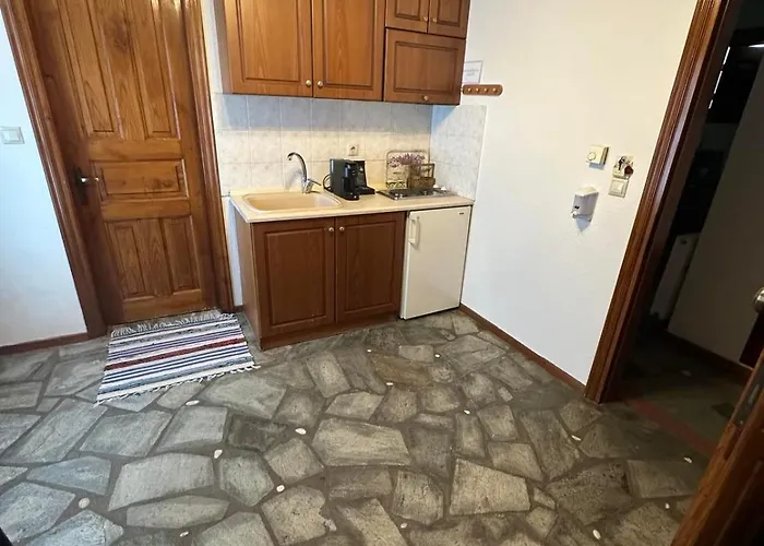 Φιλυρέα Apartments - Room 2 *